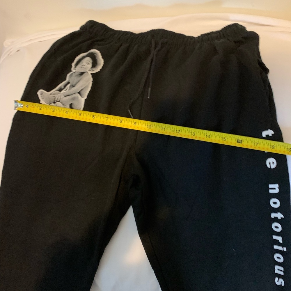Nwot Notorious Big Sweatpants - image 7